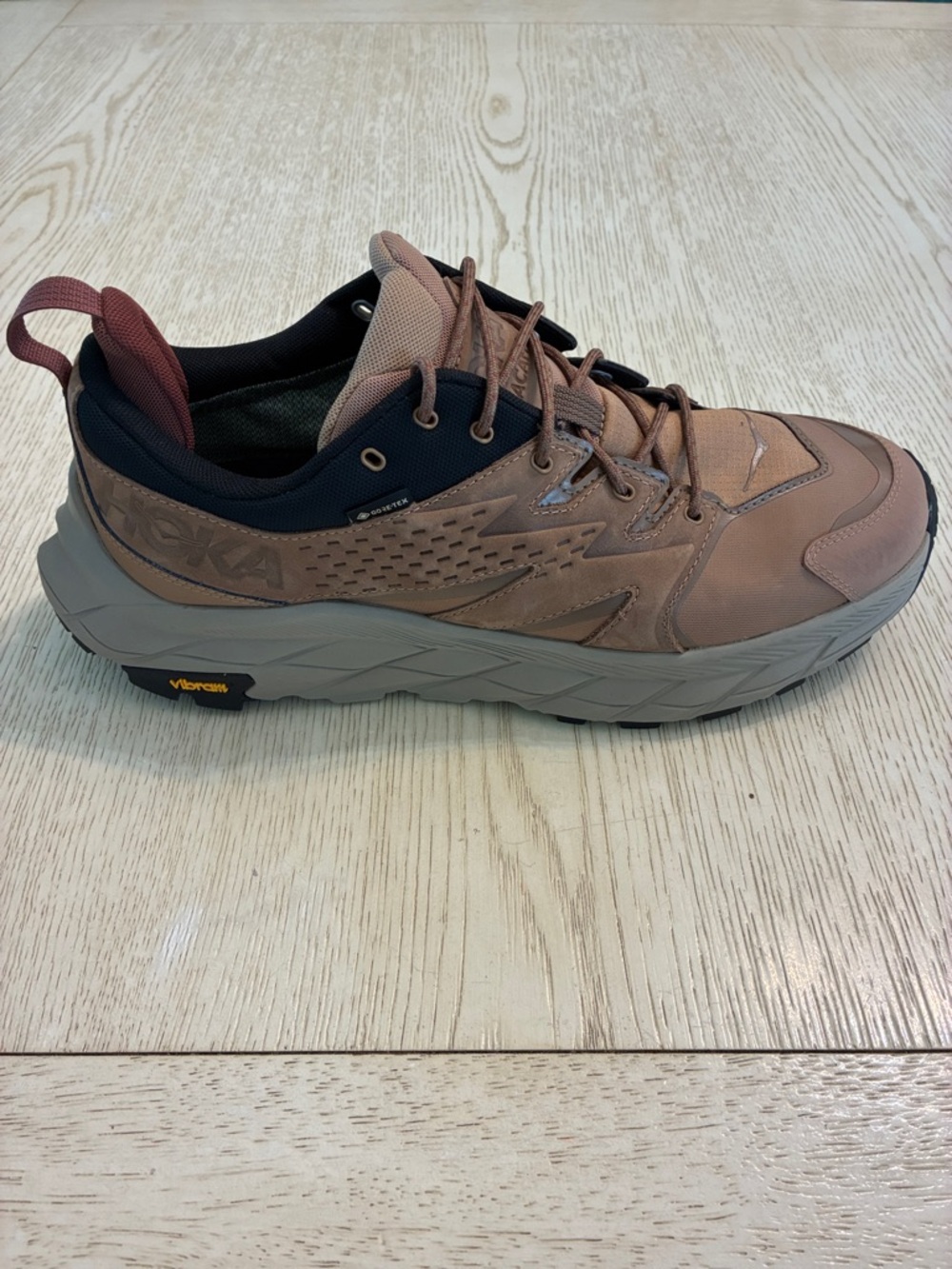 Men’s Hoka Anacapa Low GTX Hiking Sneaker Shoes (Brown/Tan/Black) - Picture 14 of 16